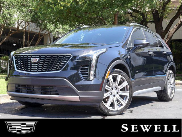 2022 Cadillac XT4 Premium Luxury