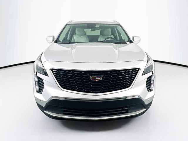 2022 Cadillac XT4 Premium Luxury