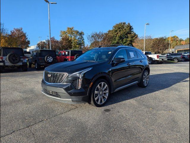 2022 Cadillac XT4 Premium Luxury