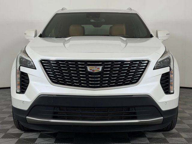2022 Cadillac XT4 Premium Luxury