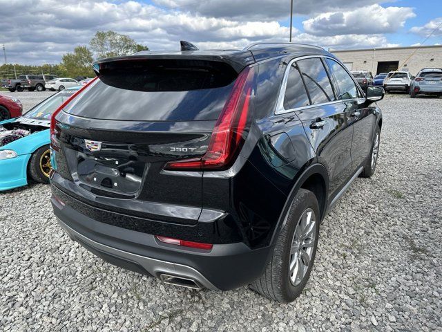 2022 Cadillac XT4 Premium Luxury