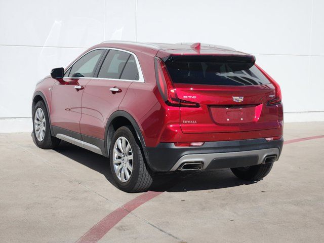 2022 Cadillac XT4 Premium Luxury