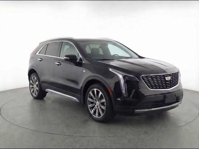 2022 Cadillac XT4 Premium Luxury