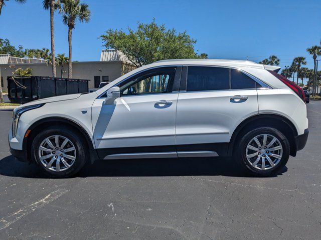 2022 Cadillac XT4 Premium Luxury