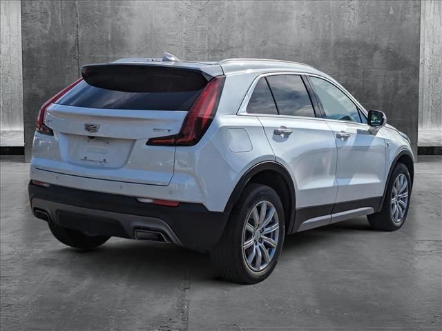 2022 Cadillac XT4 Premium Luxury