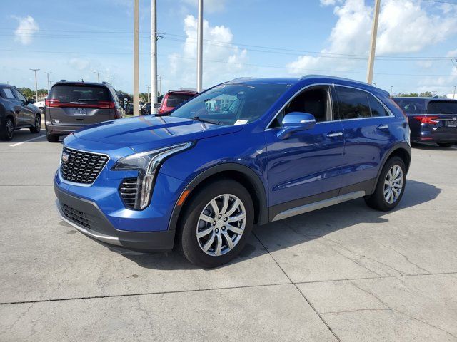 2022 Cadillac XT4 Premium Luxury