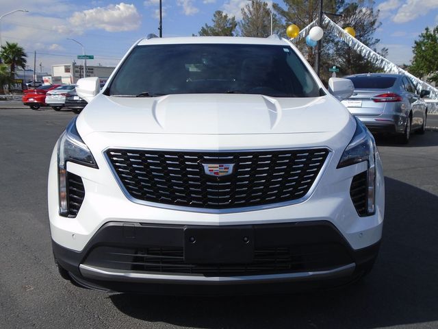 2022 Cadillac XT4 Premium Luxury