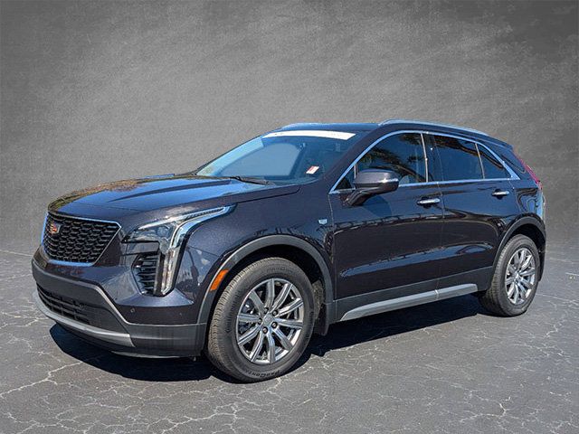 2022 Cadillac XT4 Premium Luxury