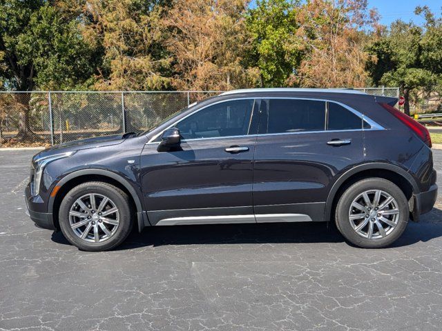 2022 Cadillac XT4 Premium Luxury