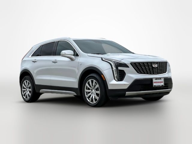 2022 Cadillac XT4 Premium Luxury