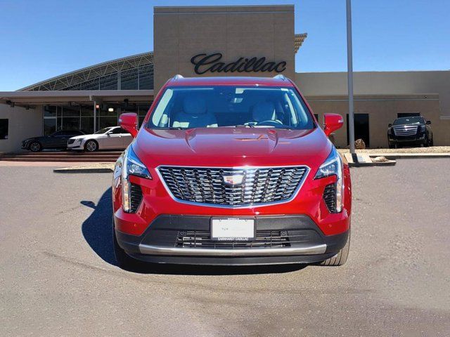 2022 Cadillac XT4 Premium Luxury