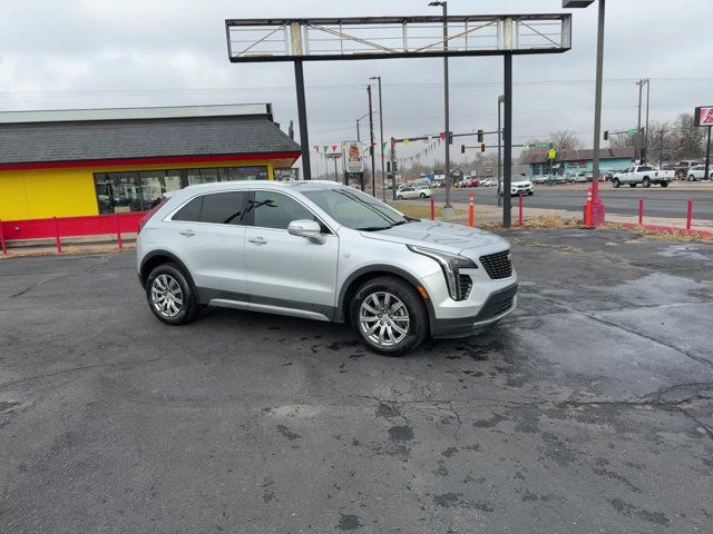 2022 Cadillac XT4 Premium Luxury