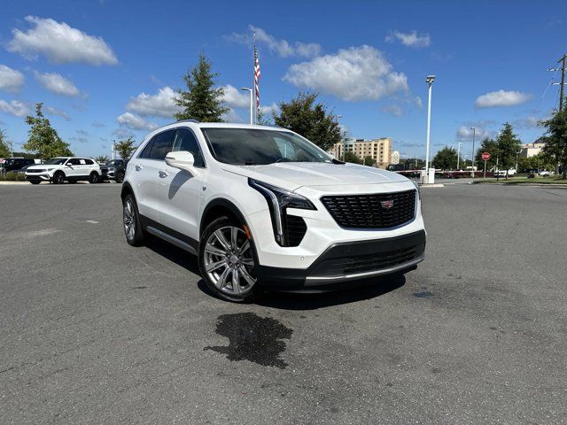 2022 Cadillac XT4 Premium Luxury