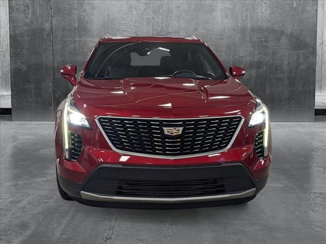 2022 Cadillac XT4 Premium Luxury