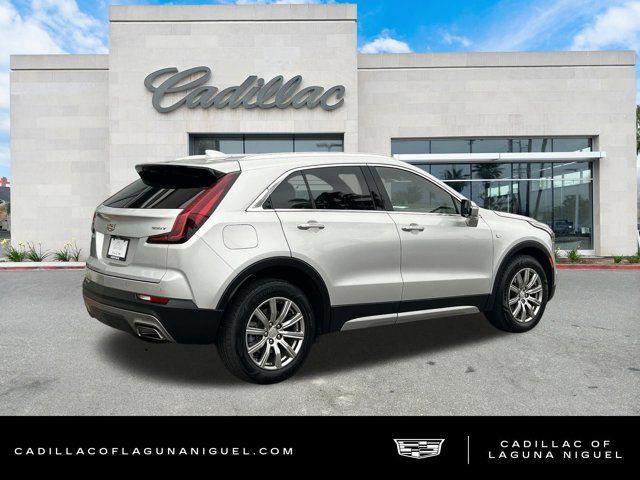 2022 Cadillac XT4 Premium Luxury