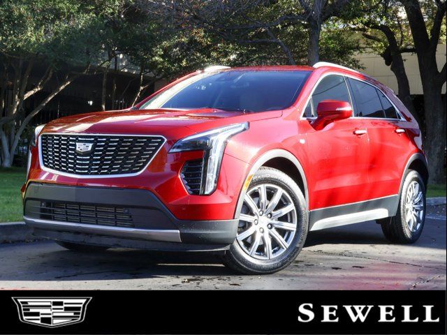 2022 Cadillac XT4 Premium Luxury