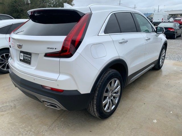 2022 Cadillac XT4 Premium Luxury