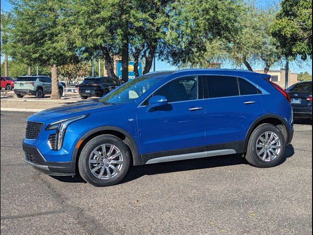 2022 Cadillac XT4 Premium Luxury