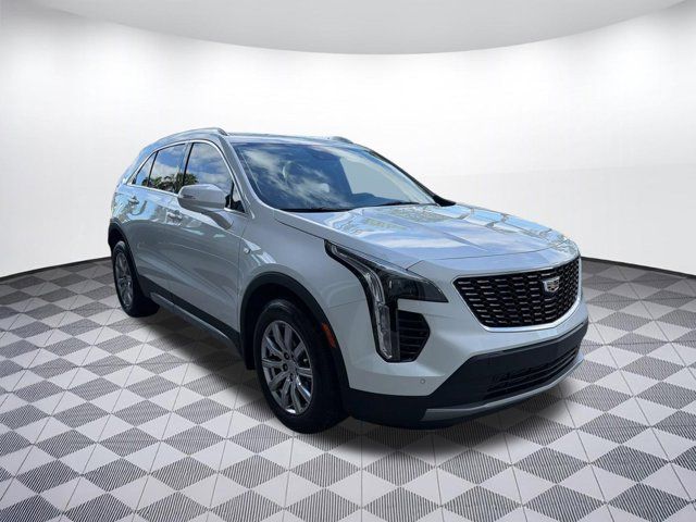 2022 Cadillac XT4 Premium Luxury