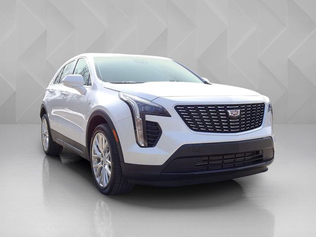 2022 Cadillac XT4 Luxury