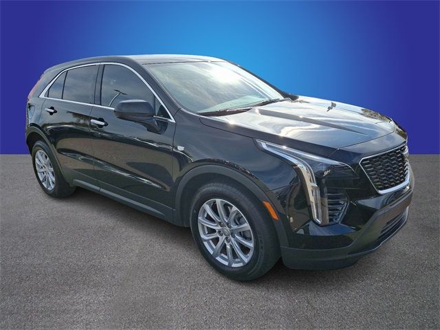 2022 Cadillac XT4 Luxury