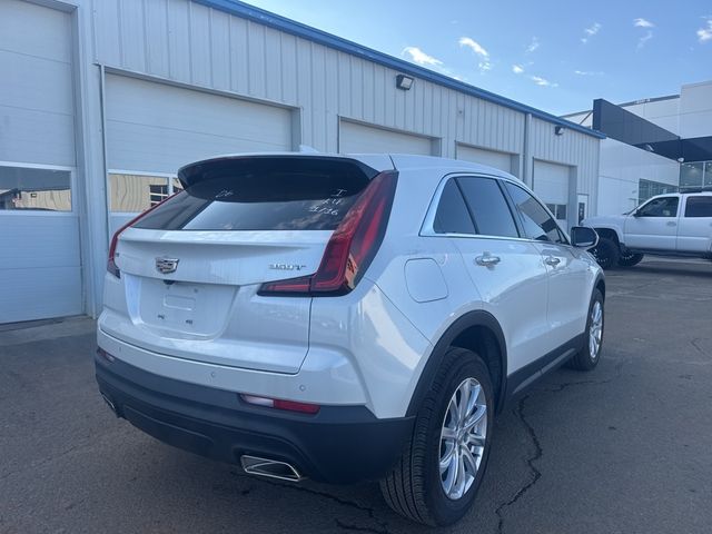 2022 Cadillac XT4 Luxury