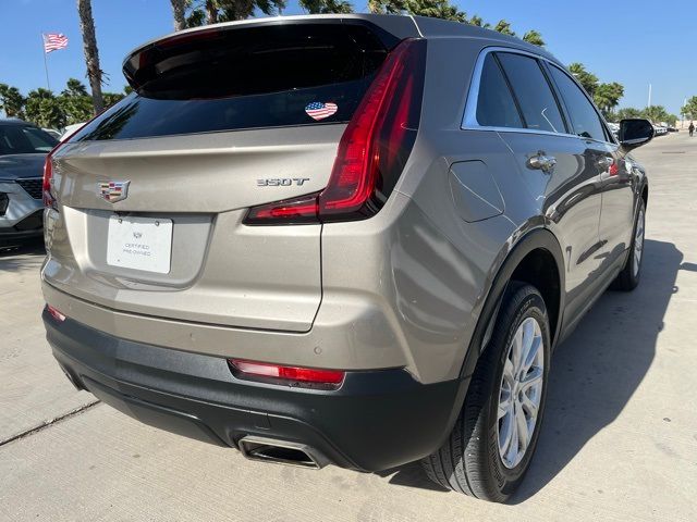 2022 Cadillac XT4 Luxury