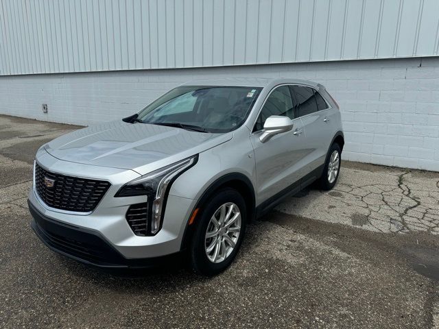 2022 Cadillac XT4 Luxury