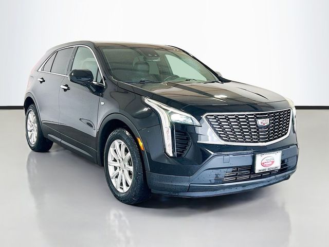 2022 Cadillac XT4 Luxury