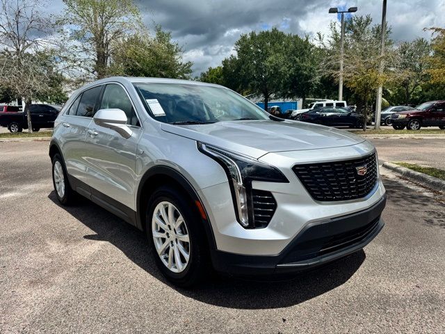 2022 Cadillac XT4 Luxury
