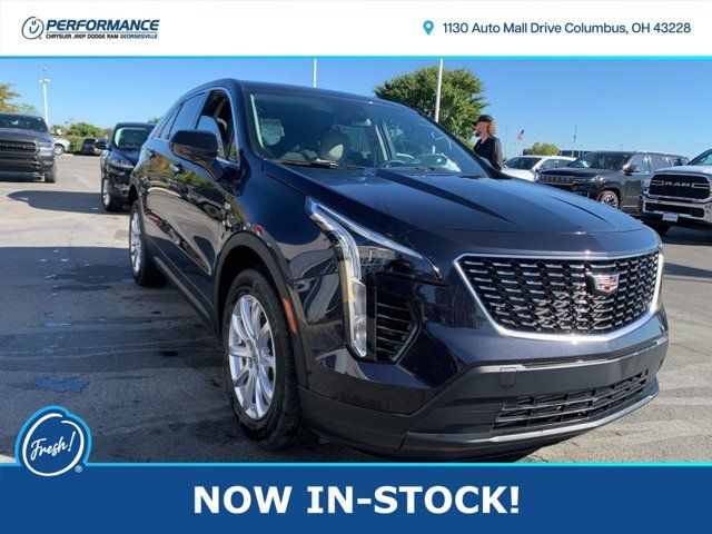 2022 Cadillac XT4 Luxury