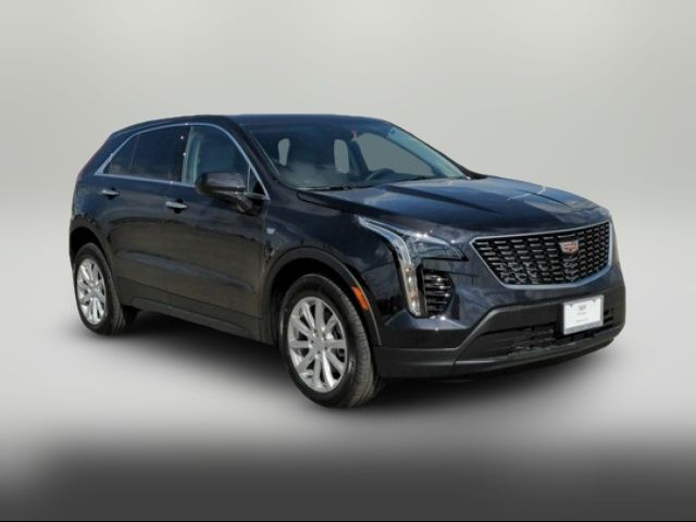 2022 Cadillac XT4 Luxury