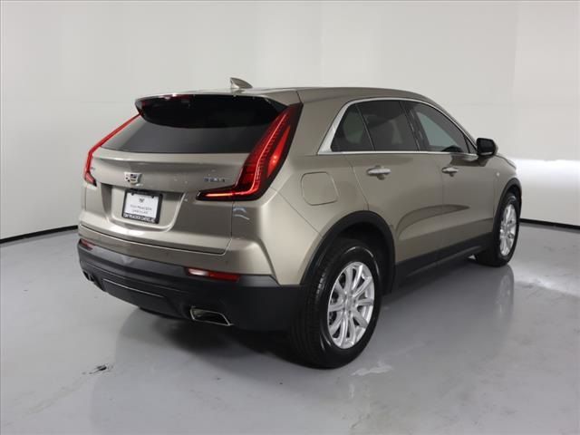 2022 Cadillac XT4 Luxury