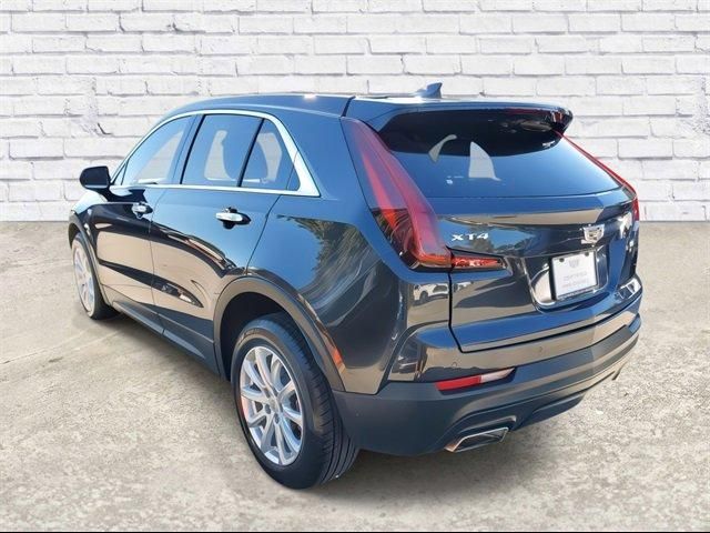 2022 Cadillac XT4 Luxury