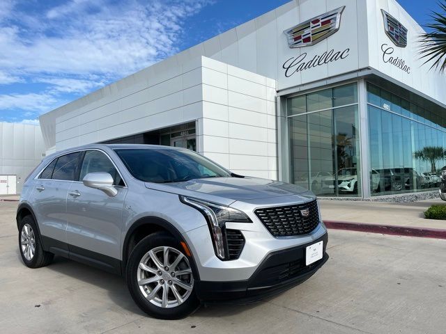 2022 Cadillac XT4 Luxury