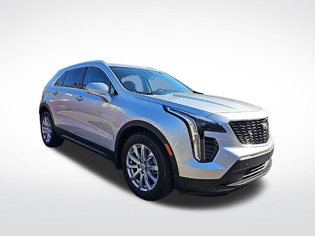 2022 Cadillac XT4 Luxury