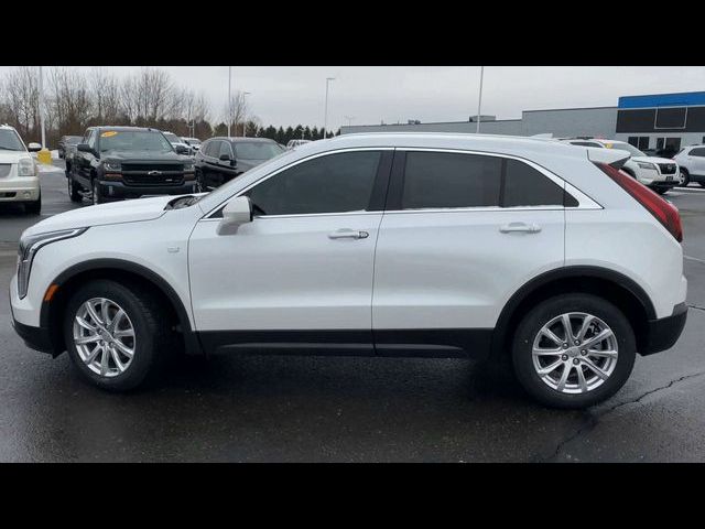 2022 Cadillac XT4 Luxury