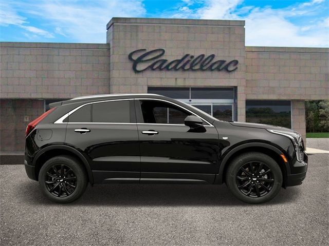 2022 Cadillac XT4 Luxury