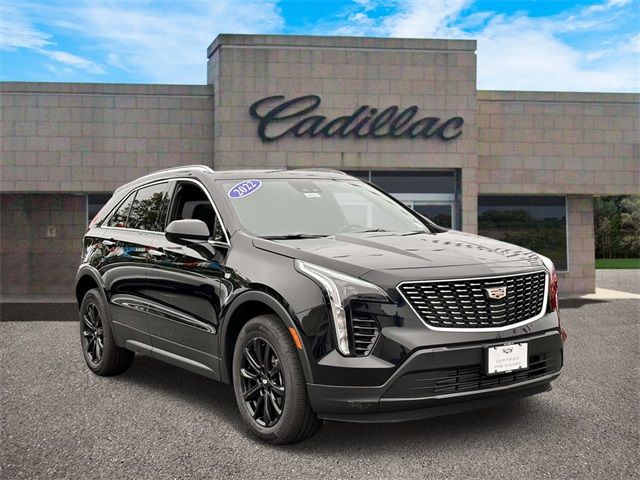 2022 Cadillac XT4 Luxury