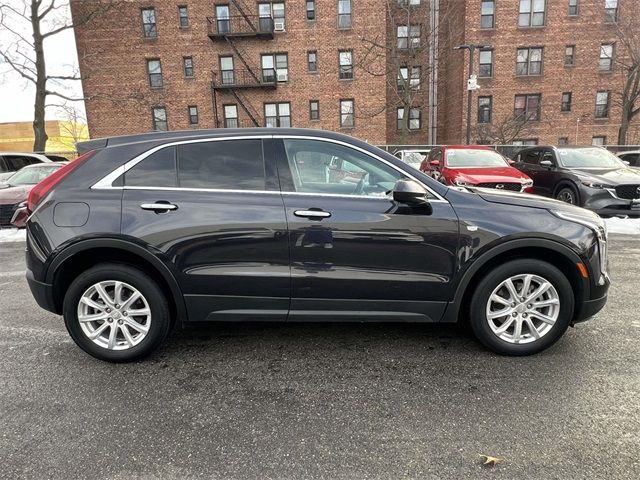 2022 Cadillac XT4 Luxury