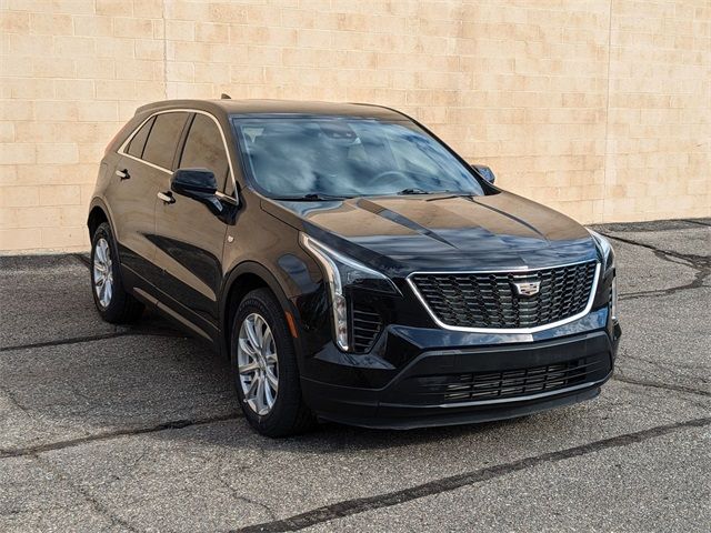 2022 Cadillac XT4 Luxury