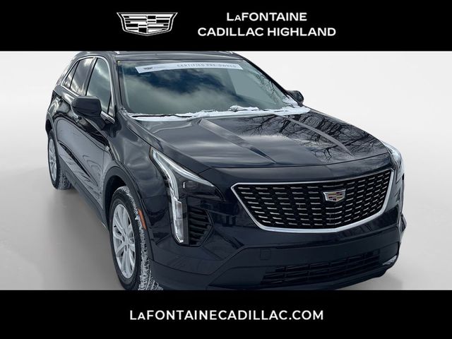 2022 Cadillac XT4 Luxury