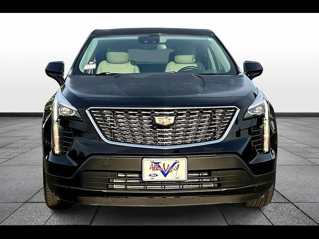 2022 Cadillac XT4 Luxury