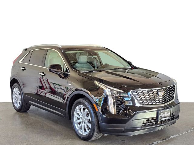 2022 Cadillac XT4 Luxury