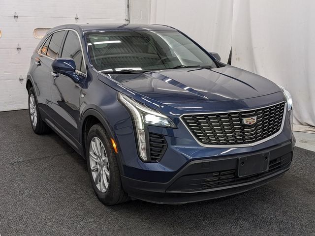 2022 Cadillac XT4 Luxury