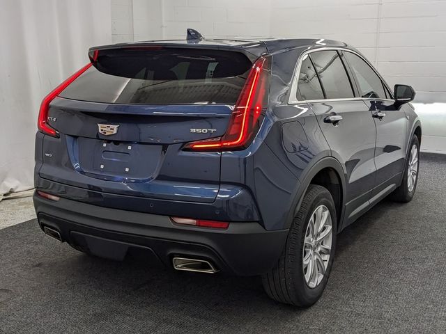 2022 Cadillac XT4 Luxury