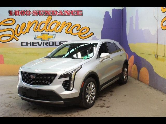 2022 Cadillac XT4 Premium Luxury