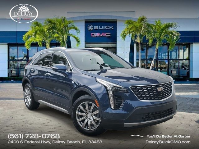 2022 Cadillac XT4 Premium Luxury