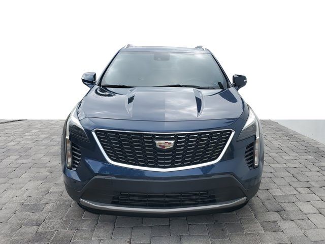 2022 Cadillac XT4 Premium Luxury
