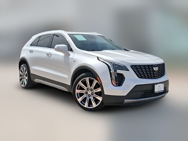 2022 Cadillac XT4 Premium Luxury
